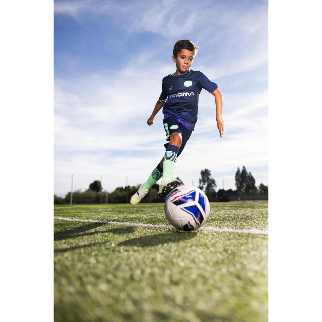 POLERA DE FÚTBOL NIÑO VIRALTO KIDS  MC ROARR RINOCERONTE RAYAS - Image 14