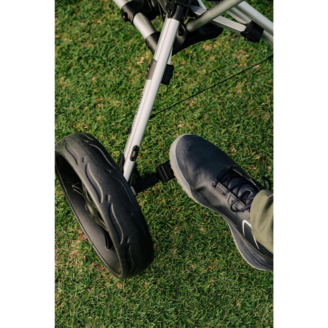 Carrito golf 3 ruedas, Inesis 900 360° - Image 12