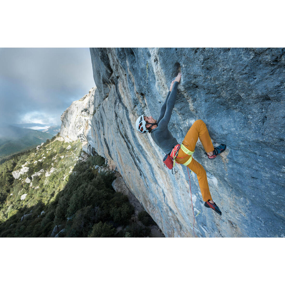 CASCO ESCALADA Y ALPINISMO EDGE BLANCO/ROJO - Image 17