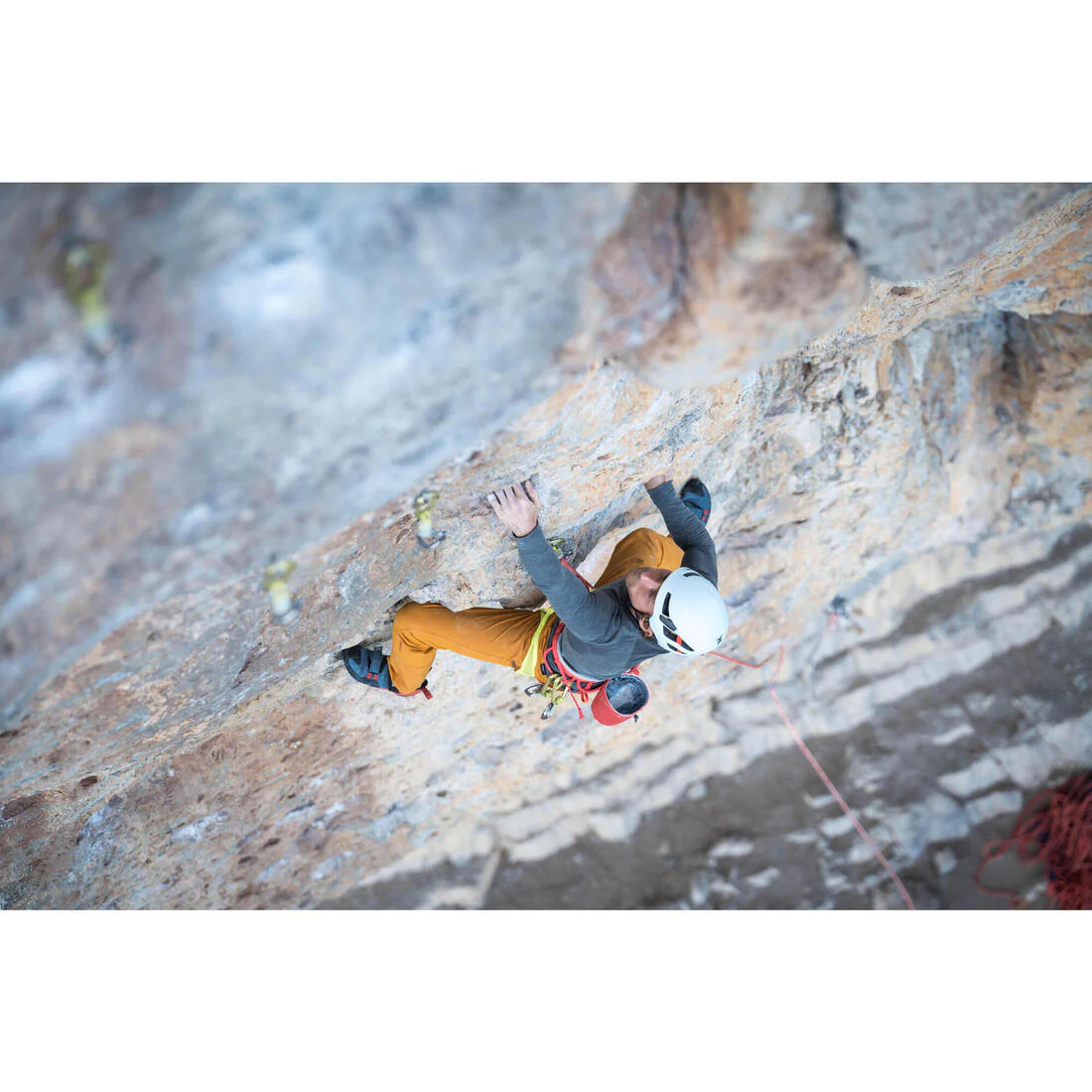 CASCO ESCALADA Y ALPINISMO EDGE BLANCO/ROJO - Image 18