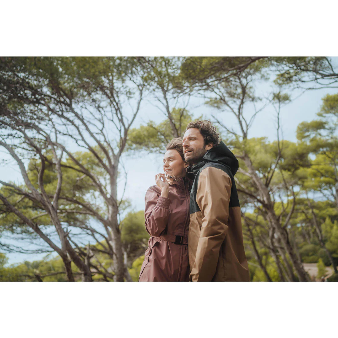 CHAQUETA DE SENDERISMO HOMBRE NH500 IMPERMEABLE - Image 40