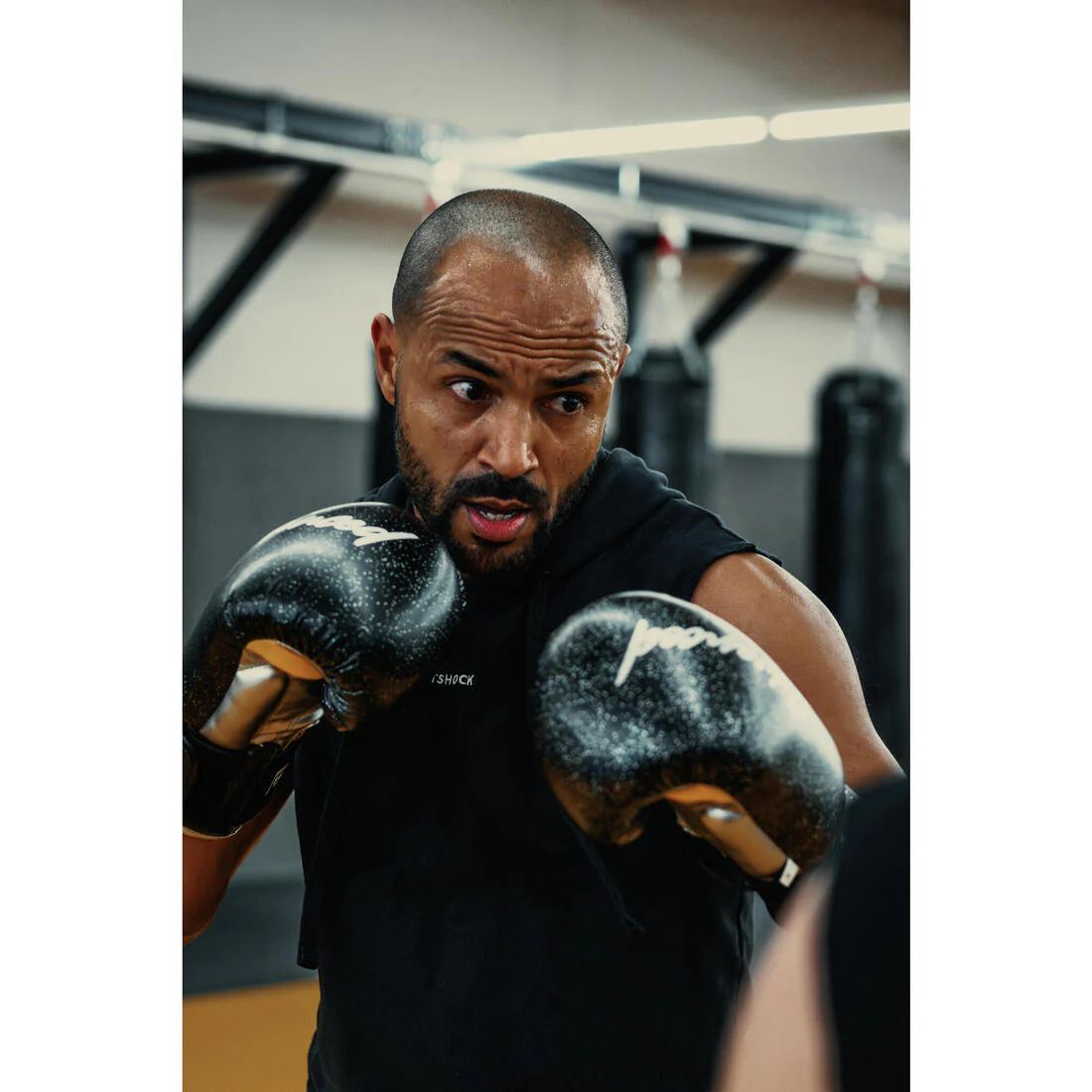 GUANTES KICKBOXING MUAY THAI 500 NEGRO - Image 8