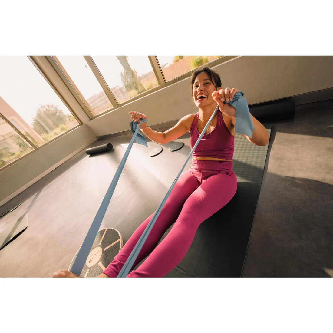 MAT FITNESS 900 NEGRO RESISTENTE 170 CM × 58 CM × 10 MM - Image 7