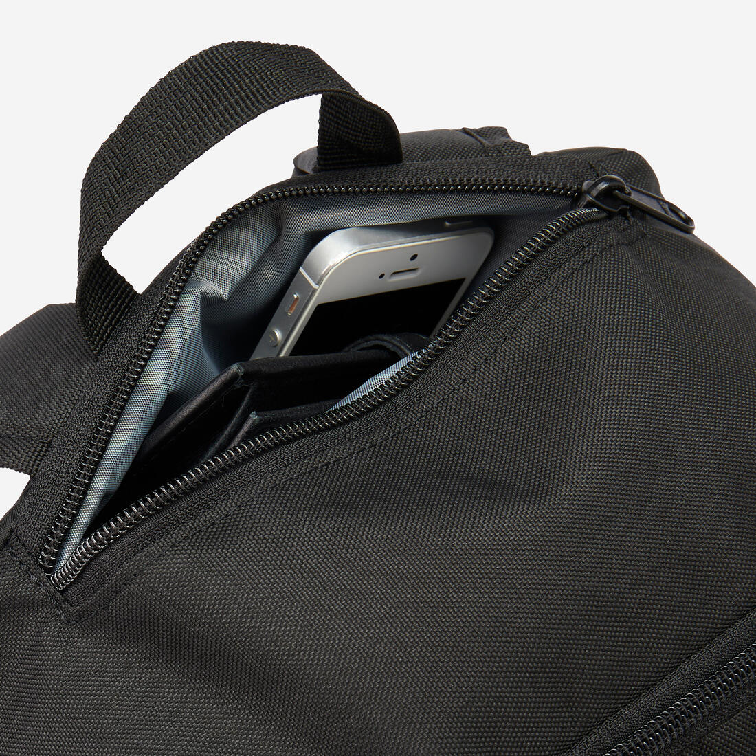 MOCHILA DEPORTIVA CON COMPARTIMENTO CALZADO 17L - Image 15