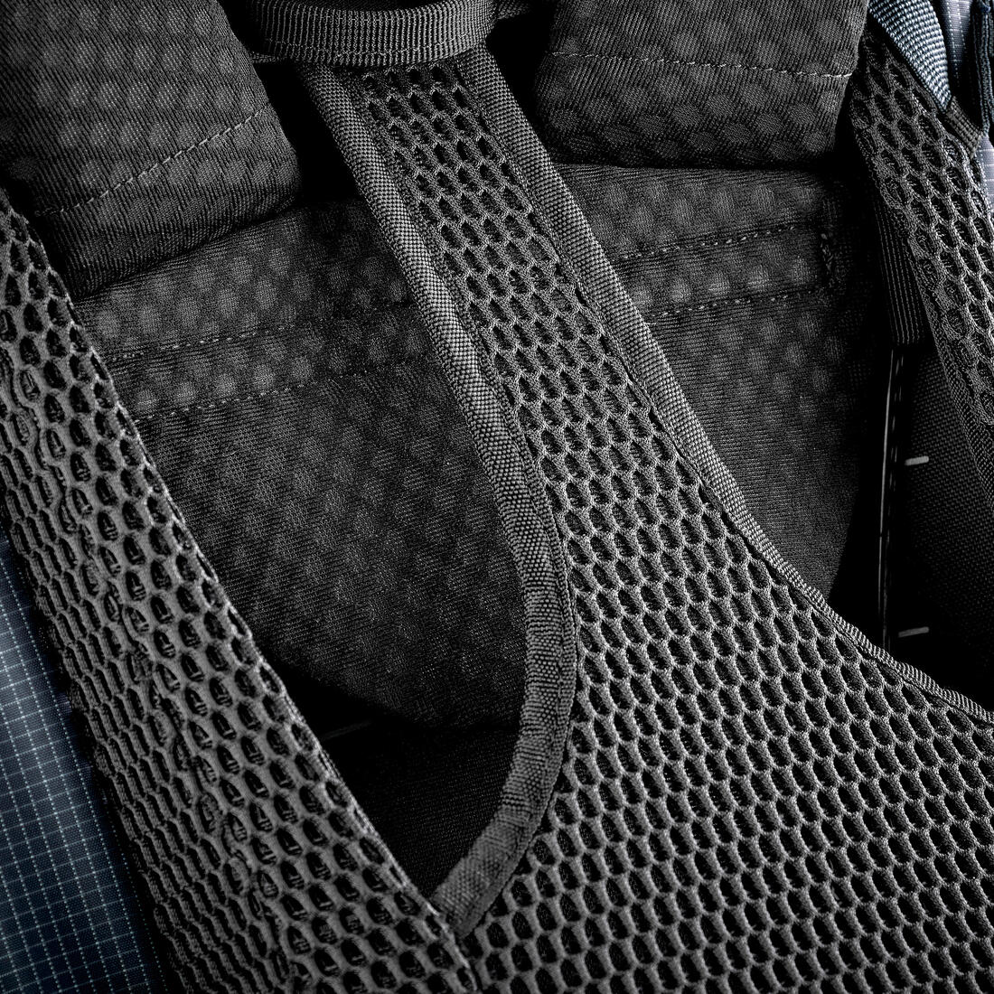 MOCHILA DE SENDERISMO HOMBRE 50+10L MT500 AIR - Image 10