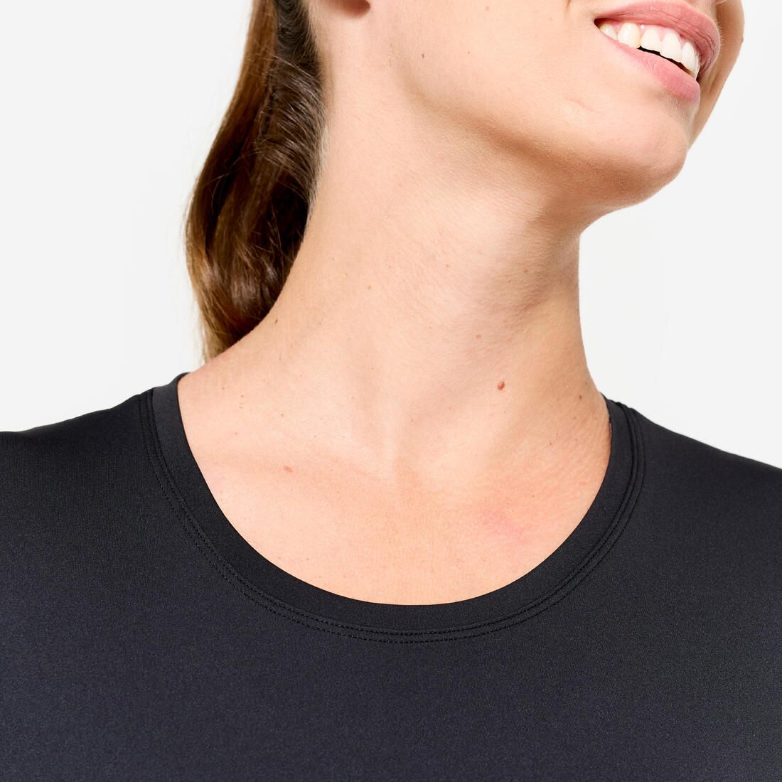 POLERA FITNESS MUJER MANGA CORTA - Image 10